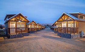 Arches Hut